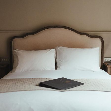 The Woolpack Hotel Тентерден Экстерьер фото