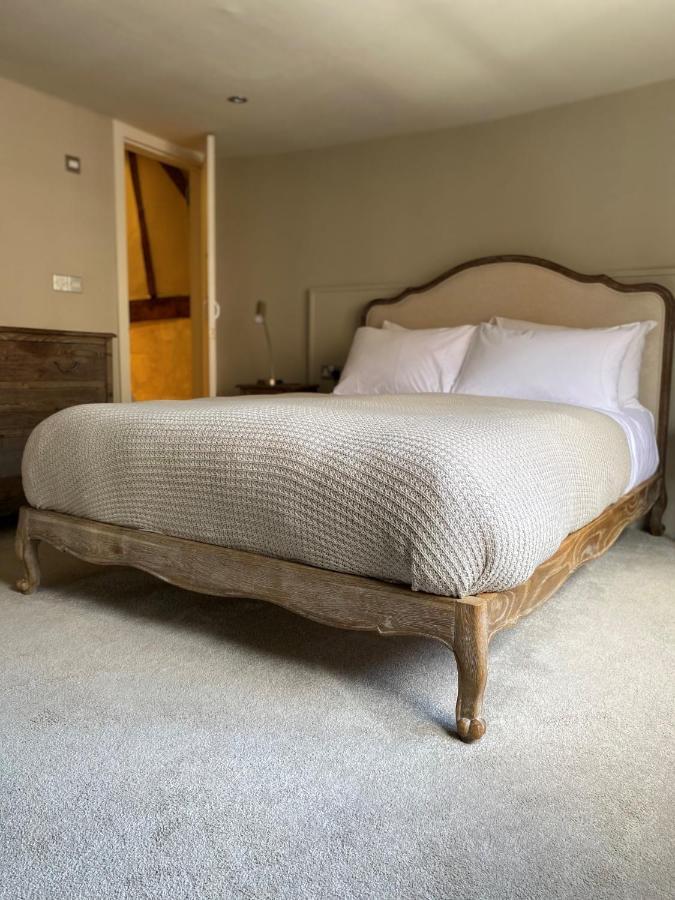 The Woolpack Hotel Тентерден Экстерьер фото