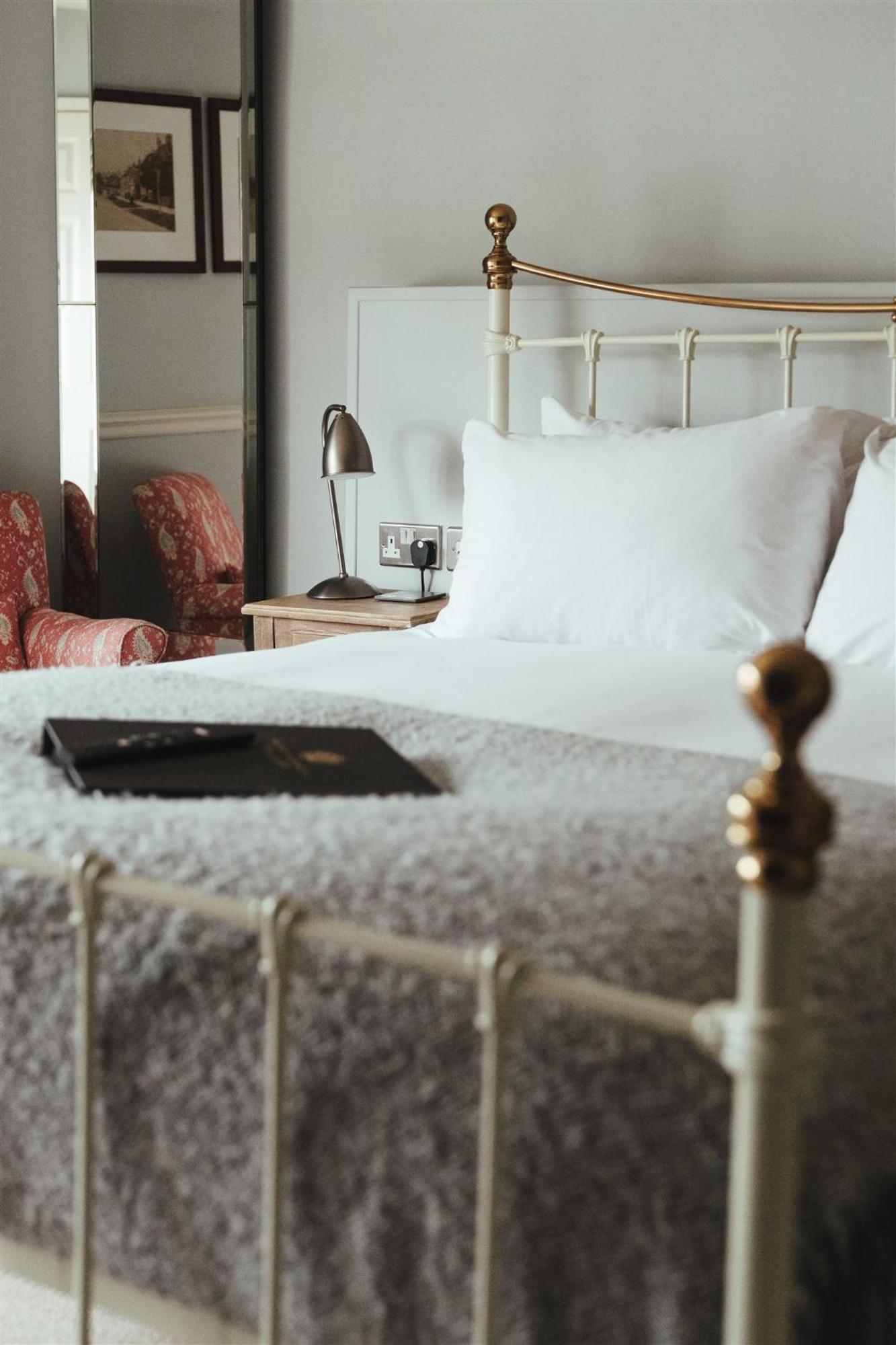 The Woolpack Hotel Тентерден Экстерьер фото